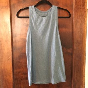 Lululemon all tied up tank size 6 heathered blue